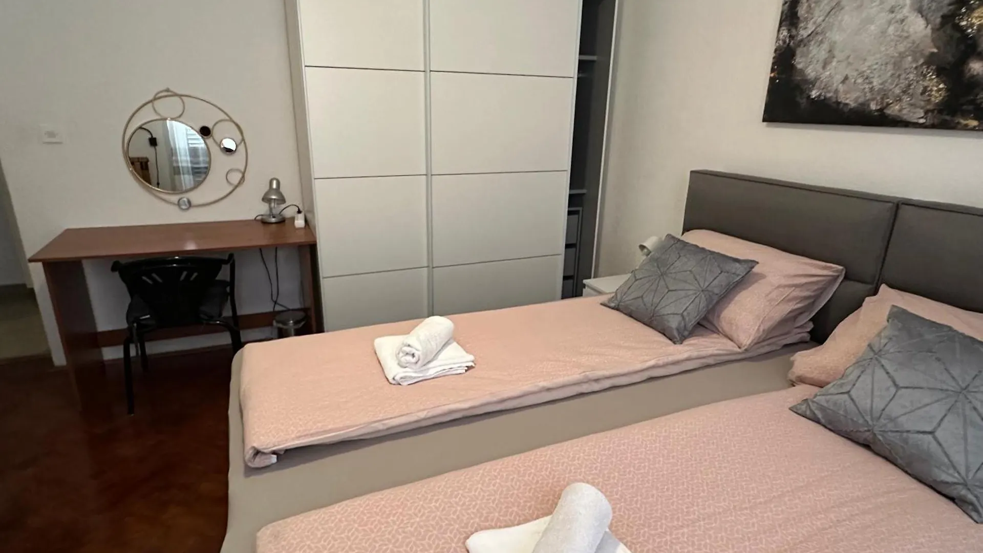Antonio Apartments Rijeka Croacia